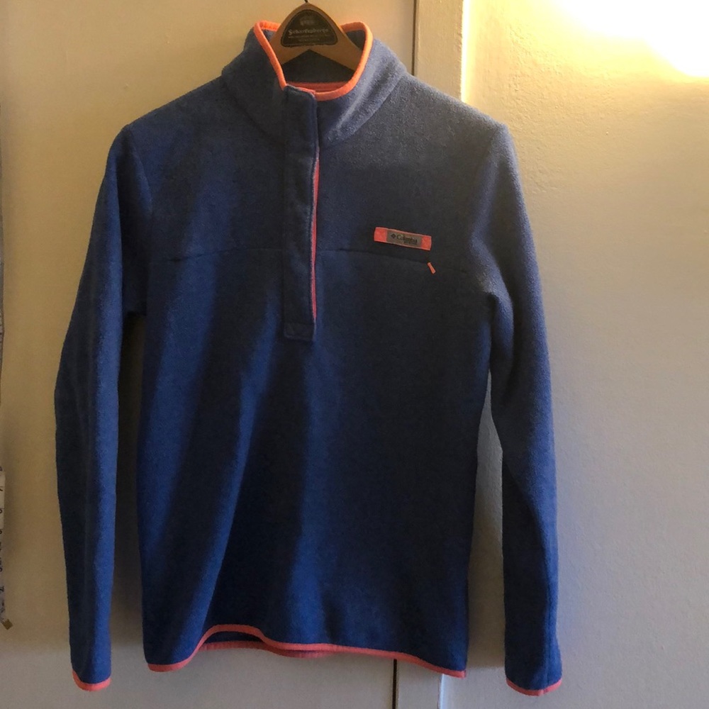 Columbia Pullover with Snaps - Size Medium